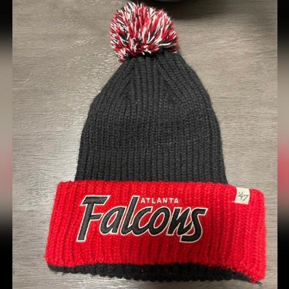 Atlanta Falcons 47' Brand Thick Knit Pom 90's "Script Style" Beanie - Picture 2 of 3